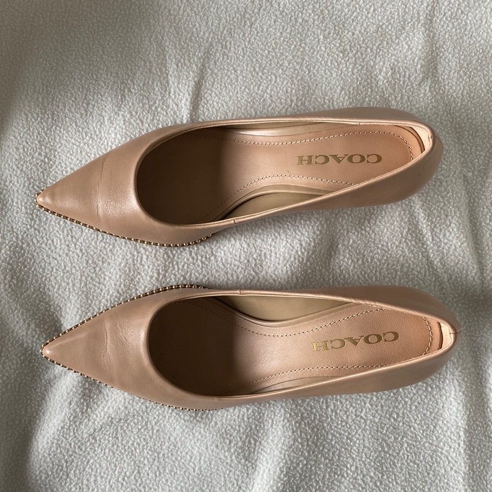 Coach Jackie Leather Pumps